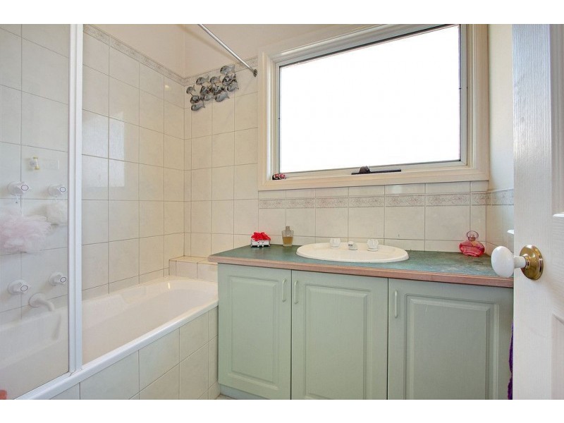 1/58 Wilsons Road, Mornington VIC 3931