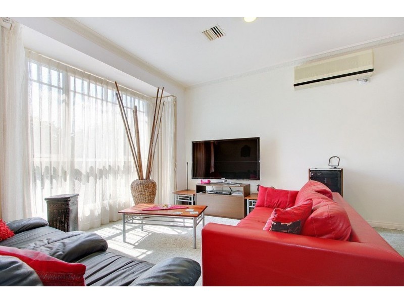 1/58 Wilsons Road, Mornington VIC 3931