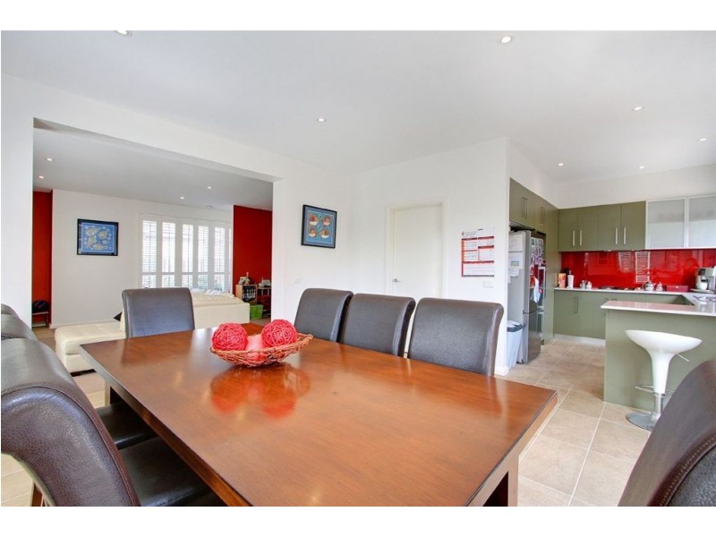 1/110 Tanti Ave, Mornington VIC 3931