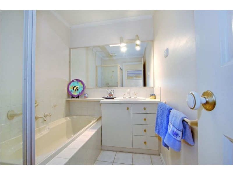 5/88 Tanti Avenue, Mornington VIC 3931