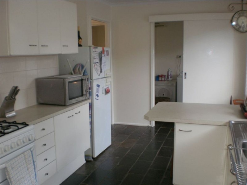 43 Sanderling Crescent, Mornington VIC 3931