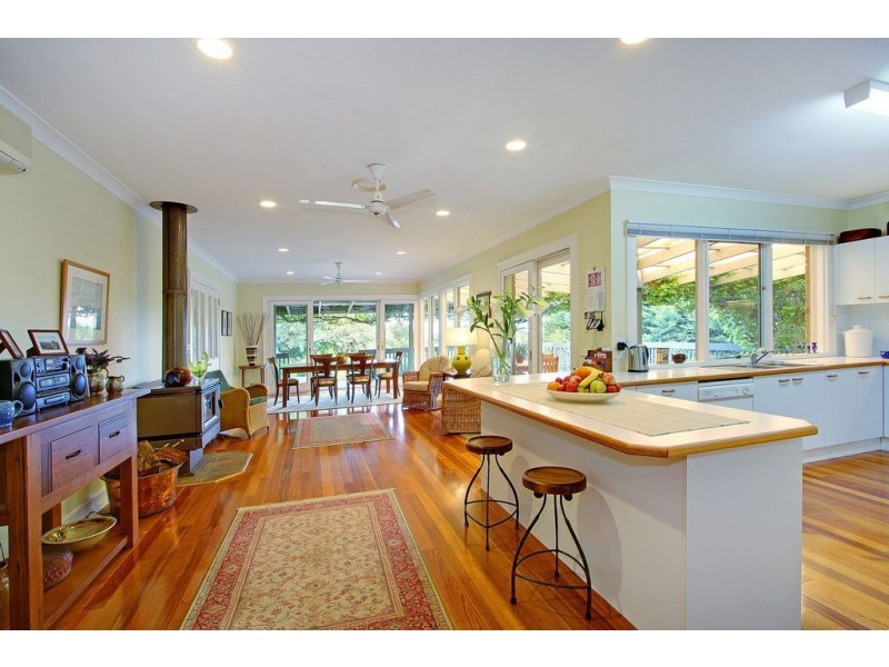 42 Old White Hill Road, Red Hill VIC 3937