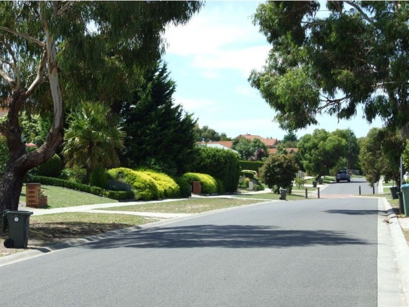 54 Wensleydale Drive, Mornington VIC 3931