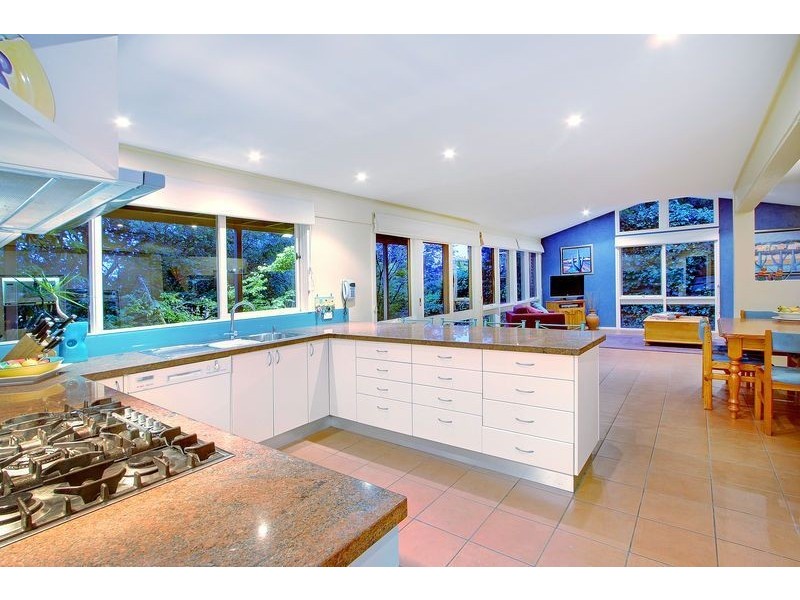 98 Moorooduc Highway, Frankston South VIC 3199