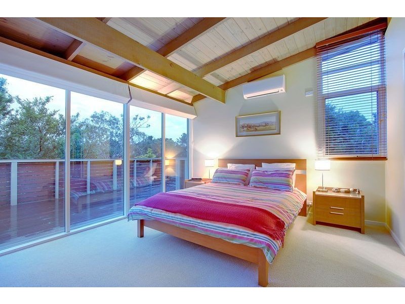 98 Moorooduc Highway, Frankston South VIC 3199