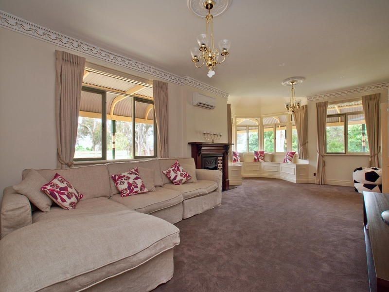 10 A’Beckett Close, Mount Martha VIC 3934