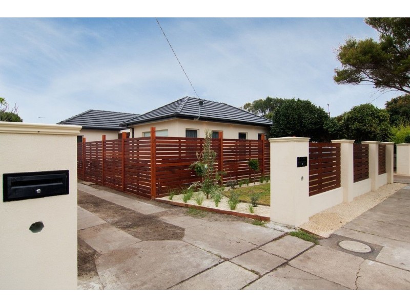 10 Kent Street, Mornington VIC 3931