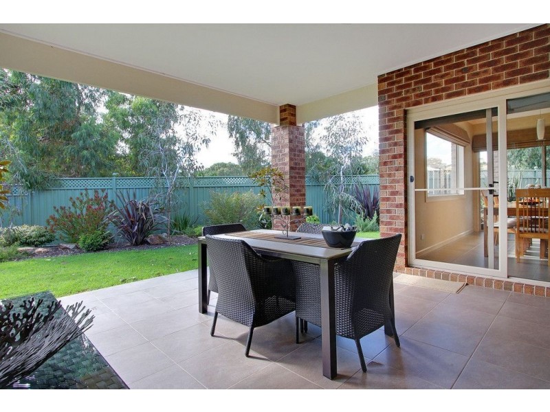 5 The Cove, Mornington VIC 3931
