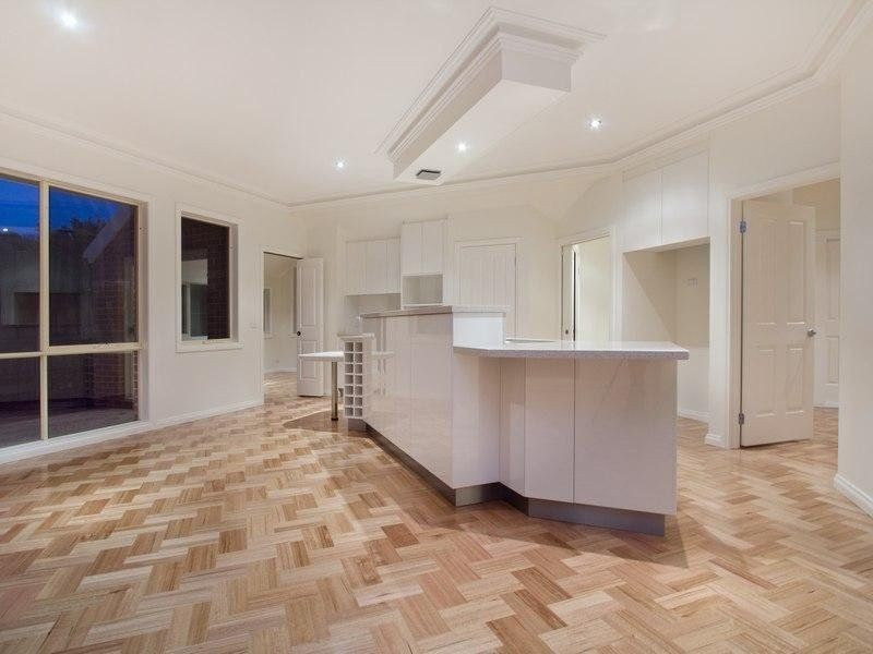 4 Shelley Street, Mornington VIC 3931