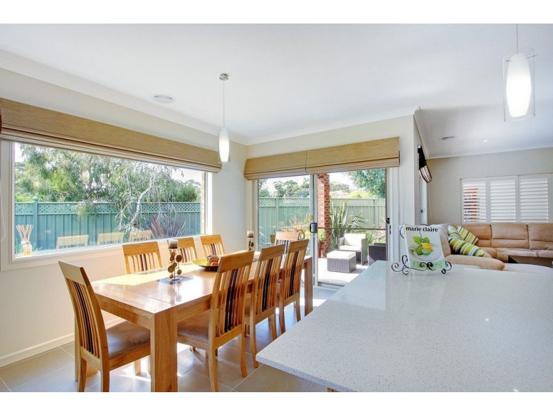 5 The Cove, Mornington VIC 3931