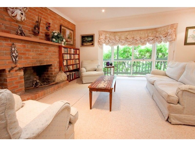 6 Robins Close, Mount Martha VIC 3934