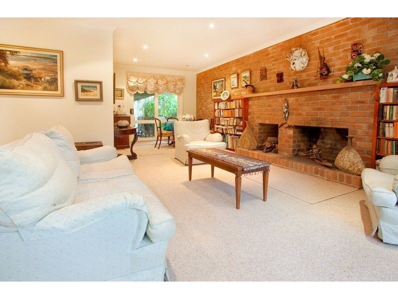 6 Robins Close, Mount Martha VIC 3934