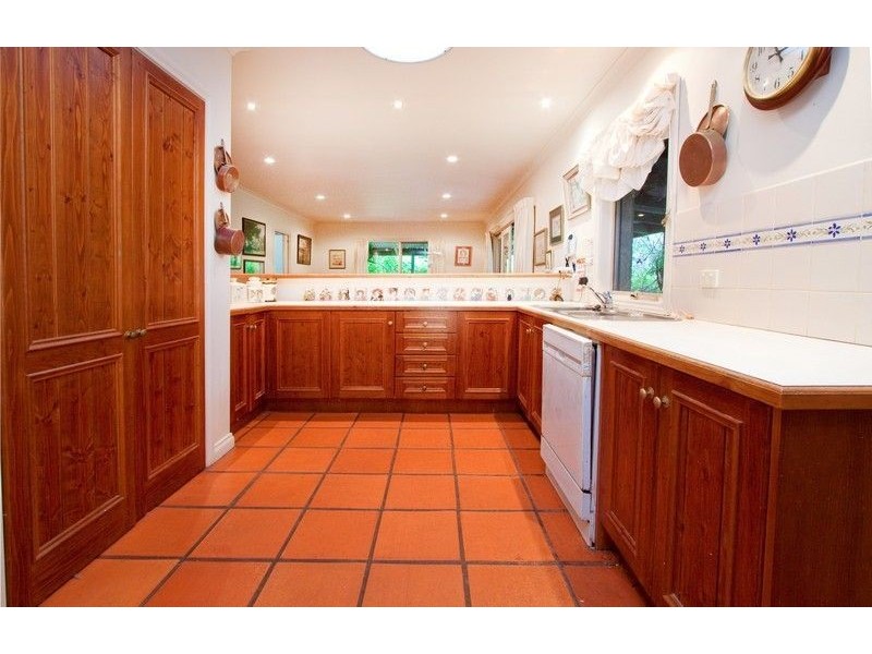 6 Robins Close, Mount Martha VIC 3934