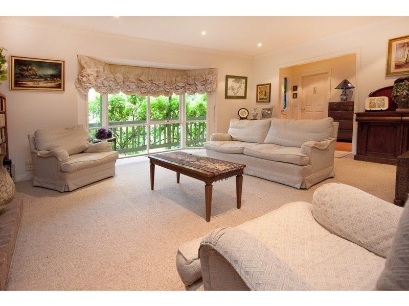 6 Robins Close, Mount Martha VIC 3934