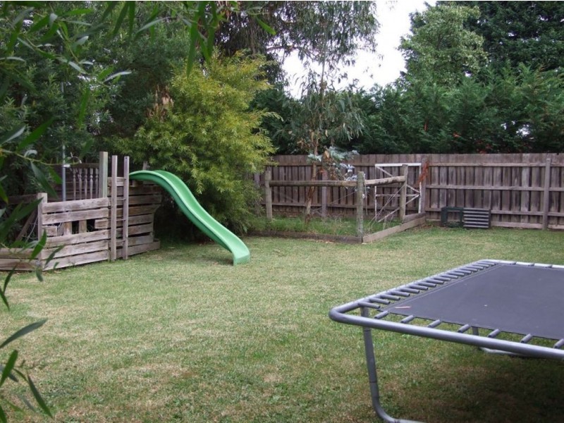 4 Buckley Street, Safety Beach VIC 3936