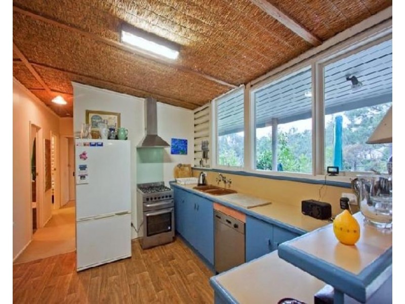 35 Somers Ave, Mount Martha VIC 3934