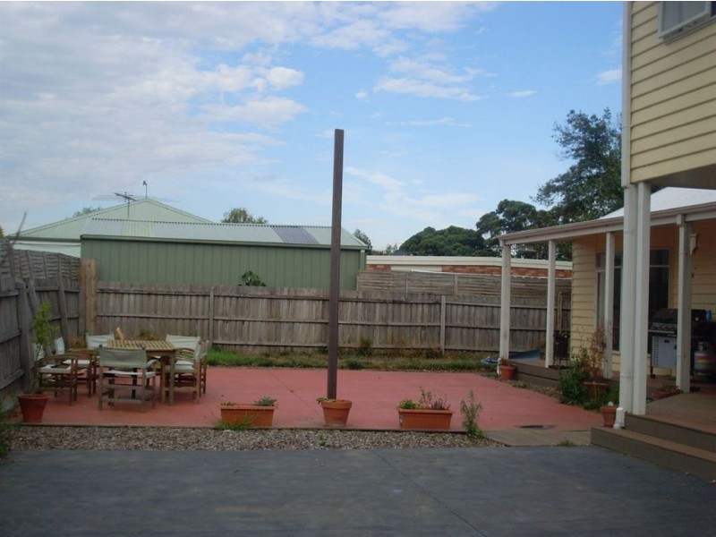 26a Van Ness Ave, Mornington VIC 3931