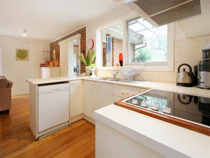 26 St Ives Grove, Mount Martha VIC 3934