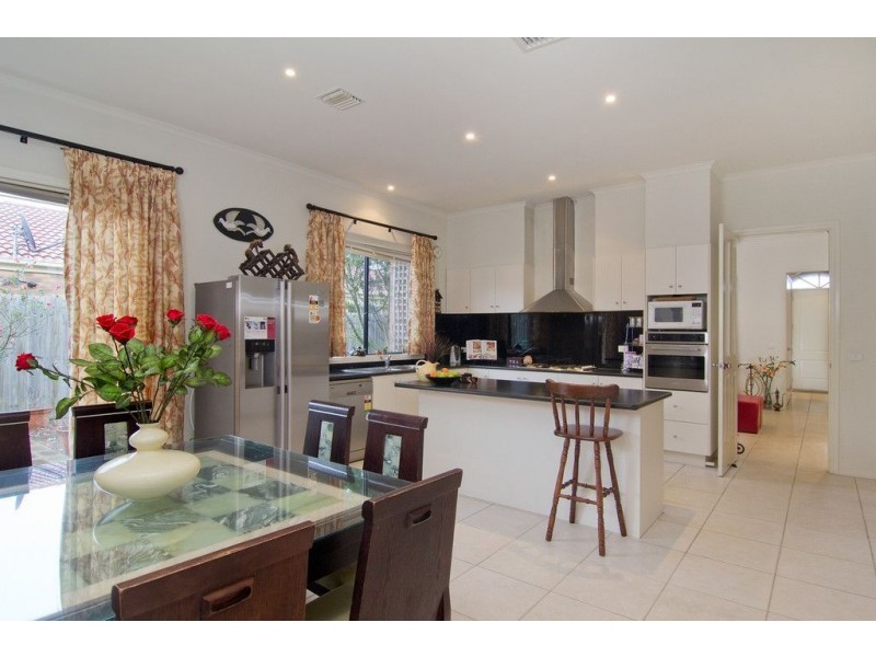 16 Tira Court, Mornington VIC 3931