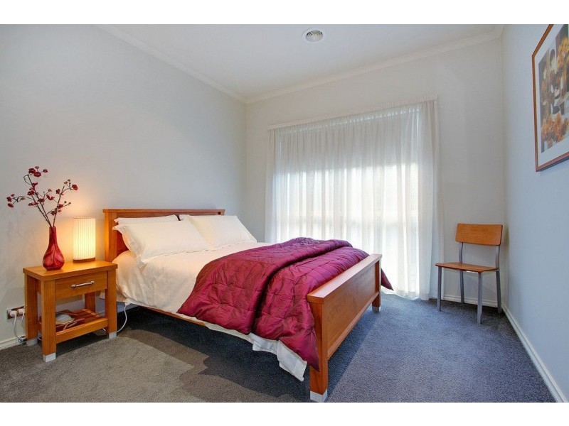 2 Port Phillip Drive, Mornington VIC 3931