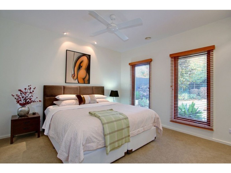 17 Alma Street, Mornington VIC 3931