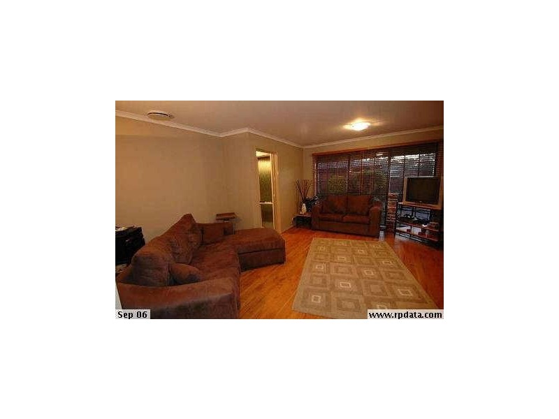 2/4 Napier Street, Mornington VIC 3931