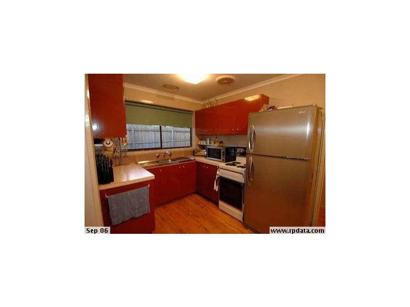 2/4 Napier Street, Mornington VIC 3931