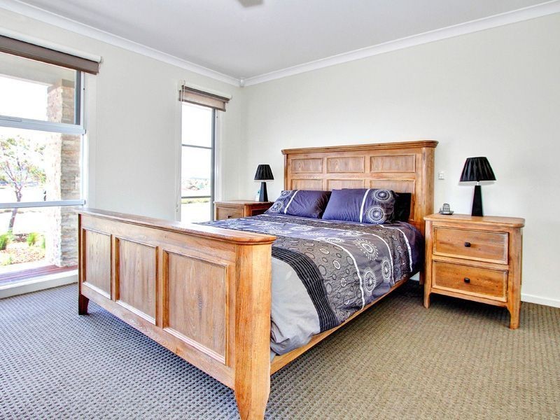 66 Oceanic Drive, Safety Beach VIC 3936