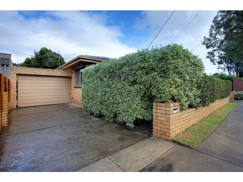 2/32 Tanti Avenue, Mornington VIC 3931