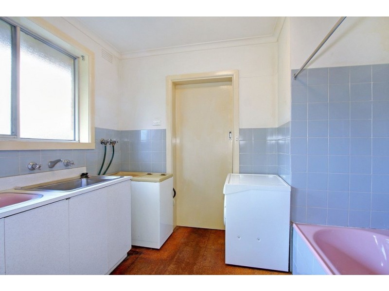 2/32 Tanti Avenue, Mornington VIC 3931