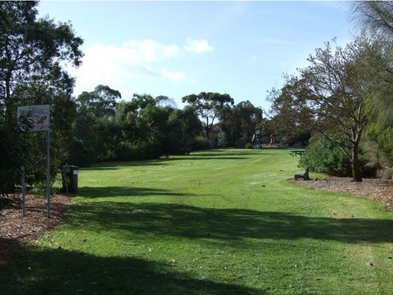 93 Herbert Street, Mornington VIC 3931