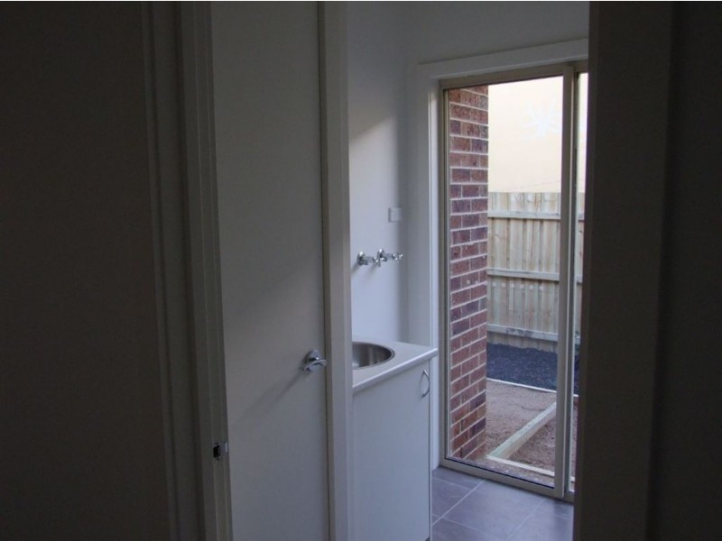 4/11 Wood St, Mornington VIC 3931