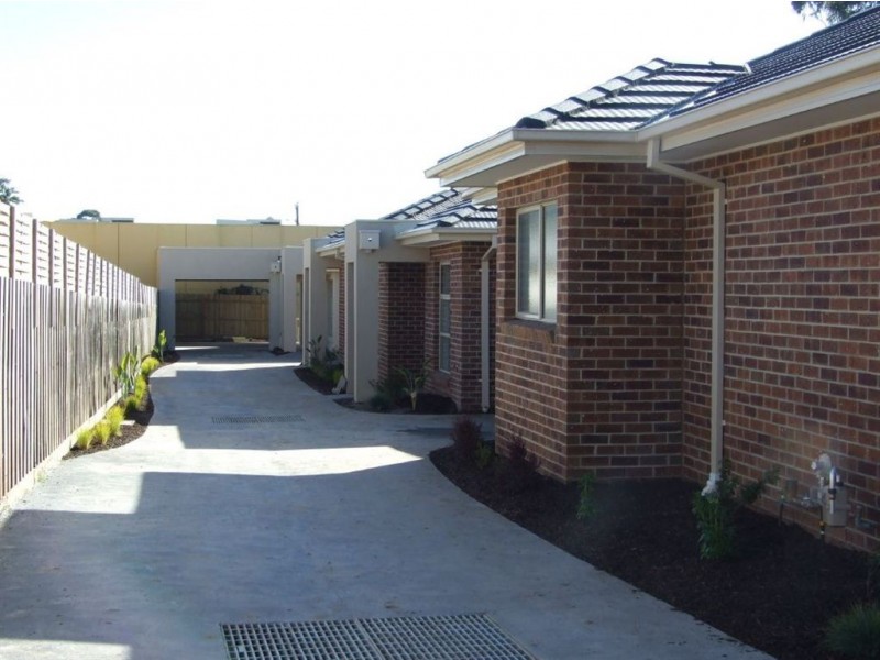 4/11 Wood St, Mornington VIC 3931