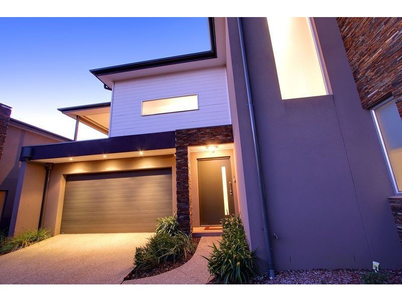 2/42 Queen Street, Mornington VIC 3931