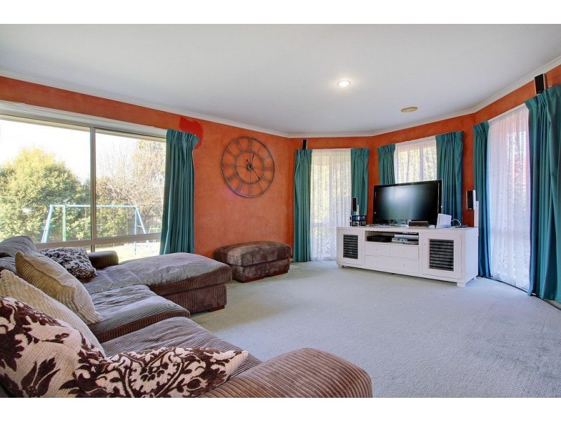 9 Bowman Drive, Mornington VIC 3931