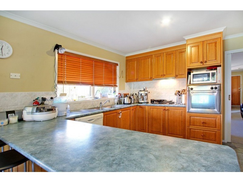 9 Bowman Drive, Mornington VIC 3931