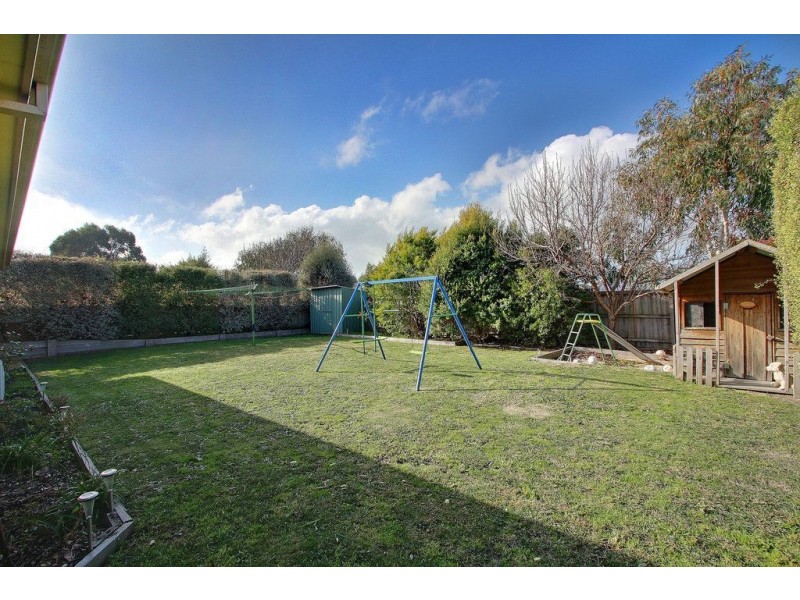 9 Bowman Drive, Mornington VIC 3931