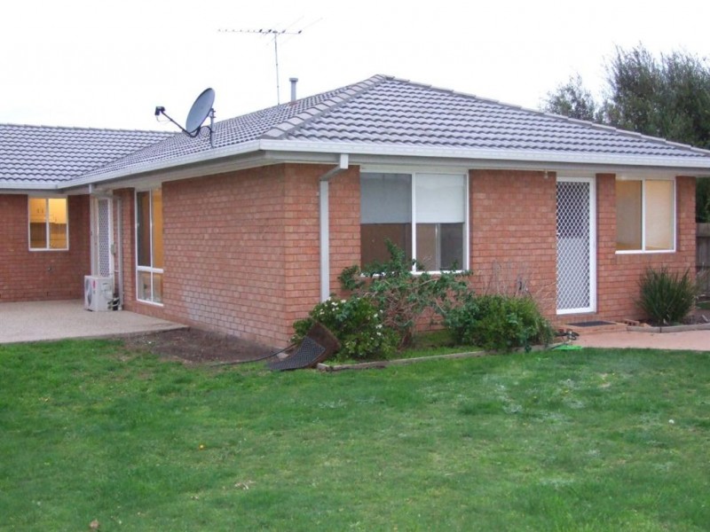 2 Tangerine Court, Mount Martha VIC 3934