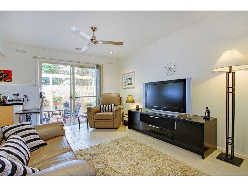 3/76 Herbert Street, Mornington VIC 3931