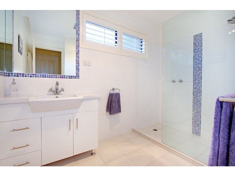 4/3 Marine Avenue, Mornington VIC 3931