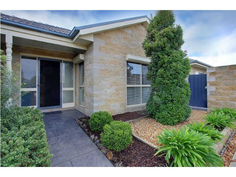 2 Port Phillip Drive, Mornington VIC 3931