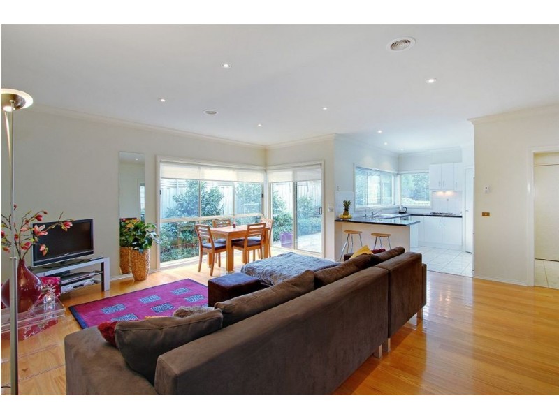 2 Port Phillip Drive, Mornington VIC 3931