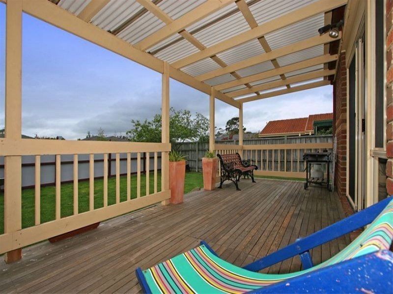 8 Gurners Lane, Mount Martha VIC 3934