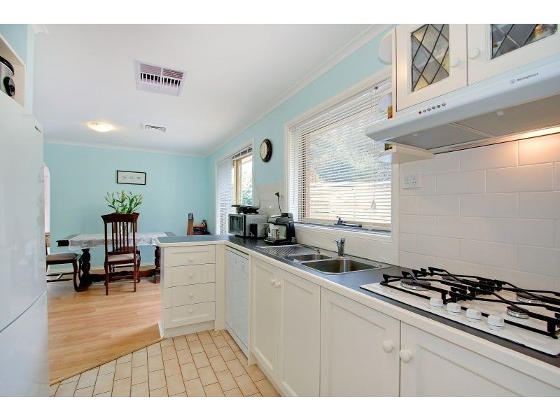 3/113 Beleura Hill Road, Mornington VIC 3931