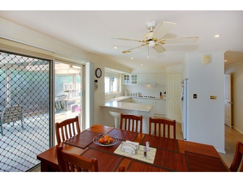 6 Bowman Drive, Mornington VIC 3931