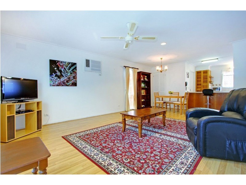 4/2B Marine Ave, Mornington VIC 3931