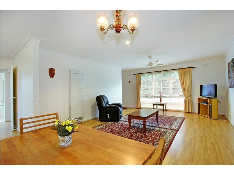 4/2B Marine Ave, Mornington VIC 3931