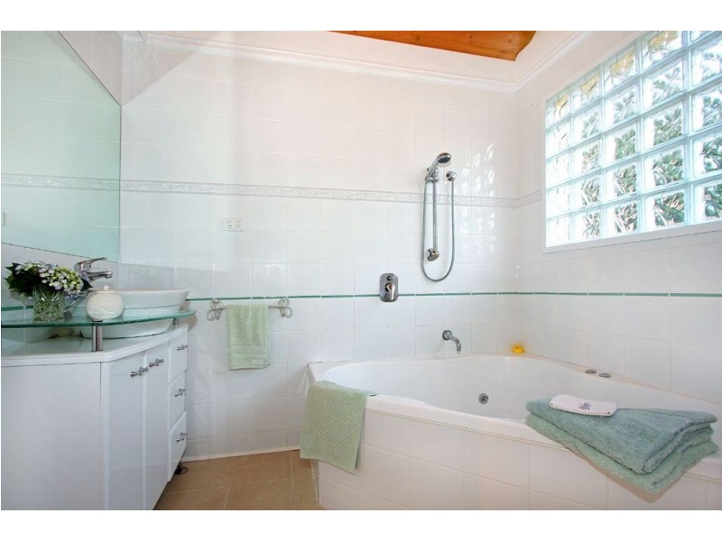 7 Berry Close, Mornington VIC 3931