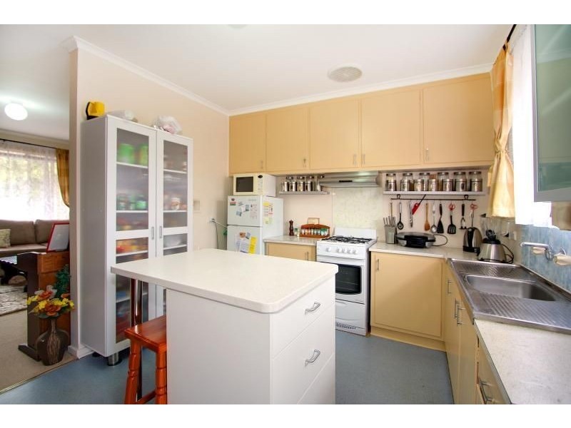 4/33 Gairloch Drive, Frankston VIC 3199