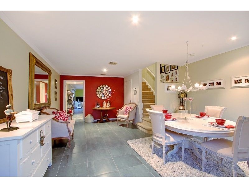 10 Mary Court, Mornington VIC 3931